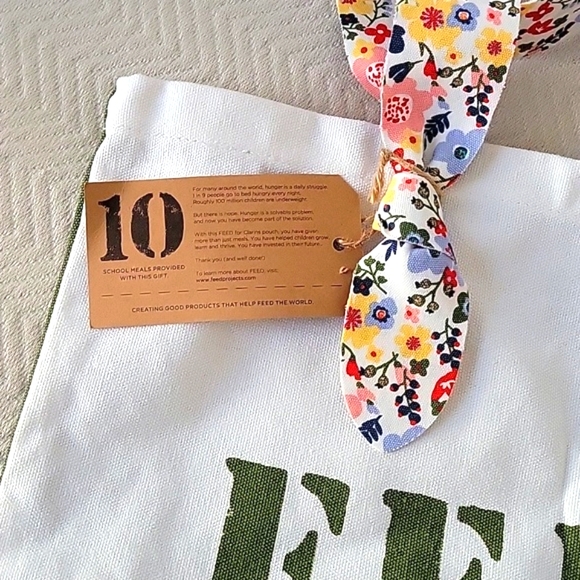 FEED for Clarins "10" Tote - Picture 6 of 7